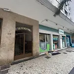 Quarto E Sala Leme - 1 Quadra Da Praia