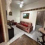 Quarto E Sala Leme - 1 Quadra Da Praia